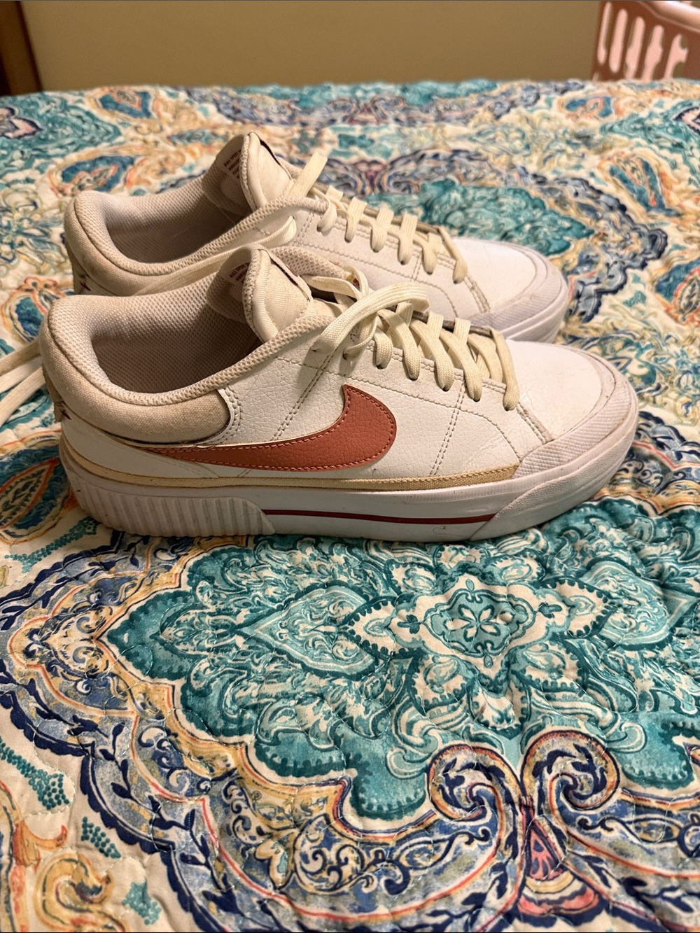 Nike Women’s Cream Low-Top Sneakers with Coral Swoosh and Gold Trim